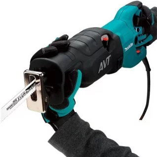 JR3070CT-003