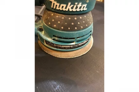 ekstsentrikovaya-shlifmashina-makita-bo5041_10588