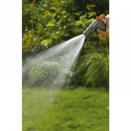 pistolet-raspylitel-dlya-poliva-gardena-classic-18341-2000000-1-1500x1500