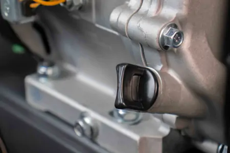 j81y5p8is39bj91d8r1y3ncx7w9yawn4