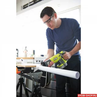 akkumulyatornaya_sabelnaya_pila_RRS1801M-0_ONE_24