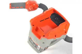 52032372