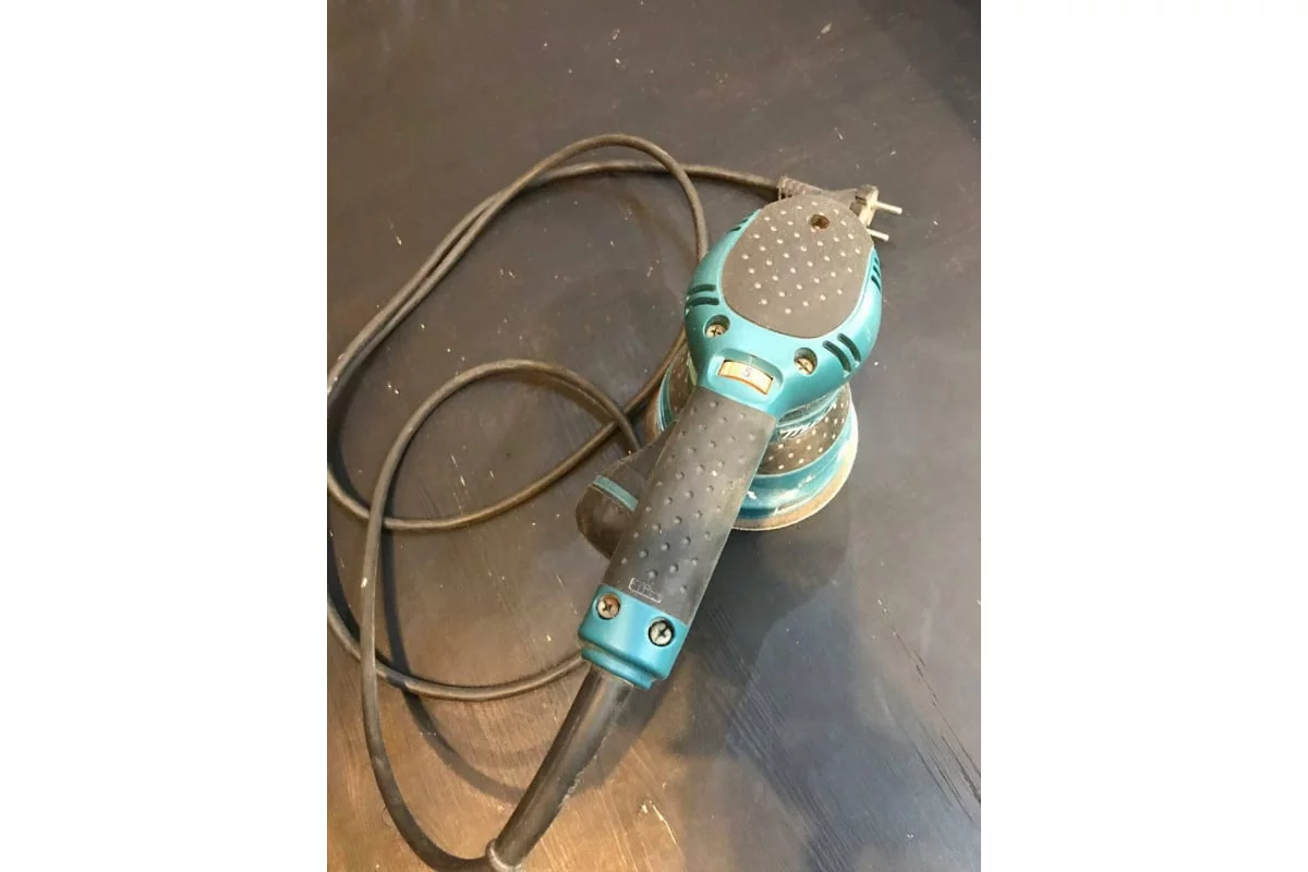 ekstsentrikovaya-shlifmashina-makita-bo5041_10587
