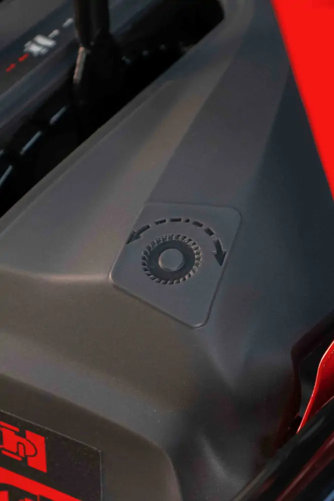 bbqcavvax000frehz0bl8l740i36qudb